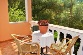 Holiday House Letta in a very quiet location Agios Gordios Beach